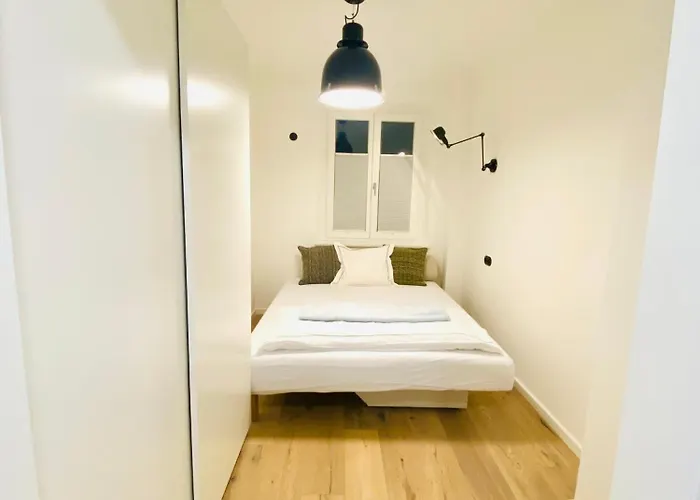 5 Minutes To At St.stephan's Vienne